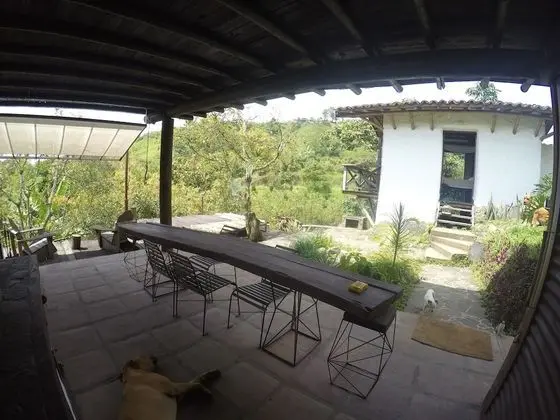 Viga Vieja Cabaña Rustica by Nomad Guru - Yerinde Yemek