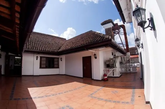 Vigan Plaza Hotel - Dış Mekan