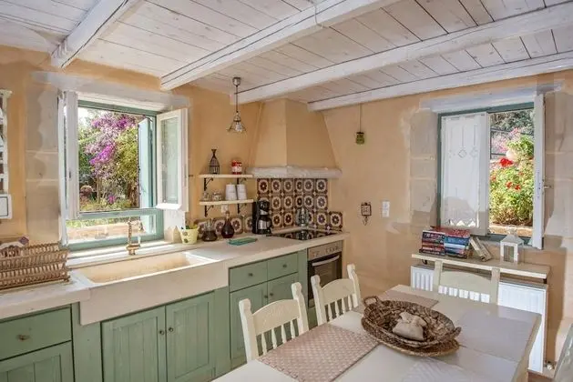 Villa-vigla Restored sea View Village House - Oda