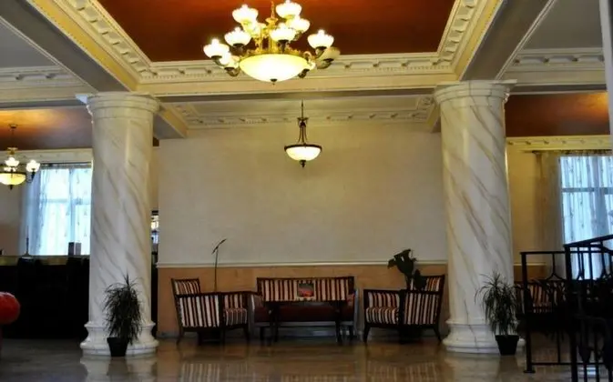 Vigo Grand Hotel - Lobi