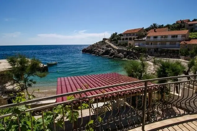 Viki1 - Fantastic View, Next to the sea - H