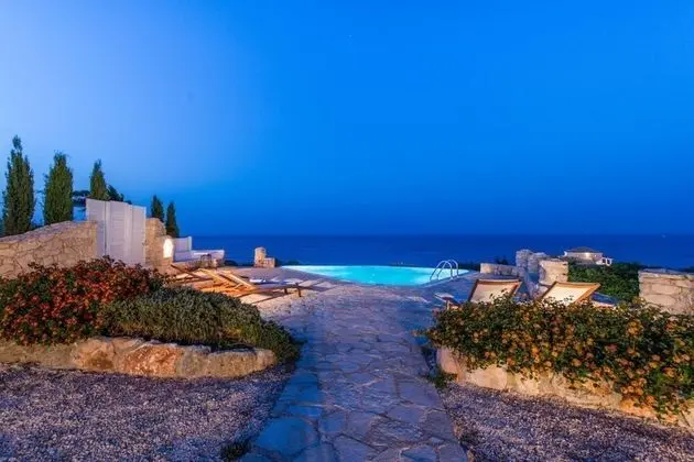 Vilotel Luxury Villaszakynthos Devito Villa 3 Bed Agios Nikolaos