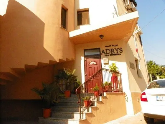 Vila Adry's