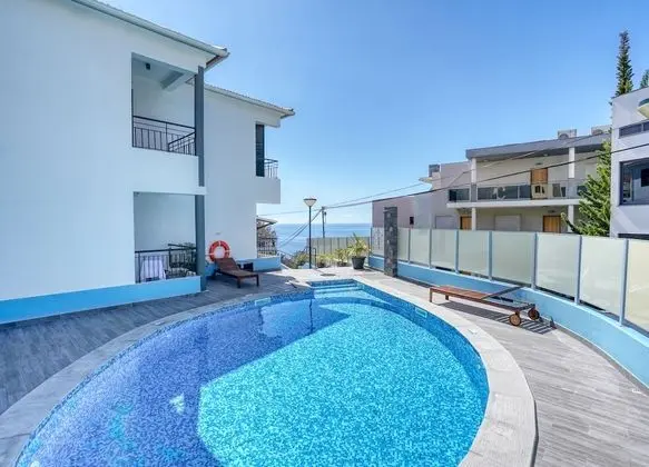 Vila Camacho Guest House - Havuz