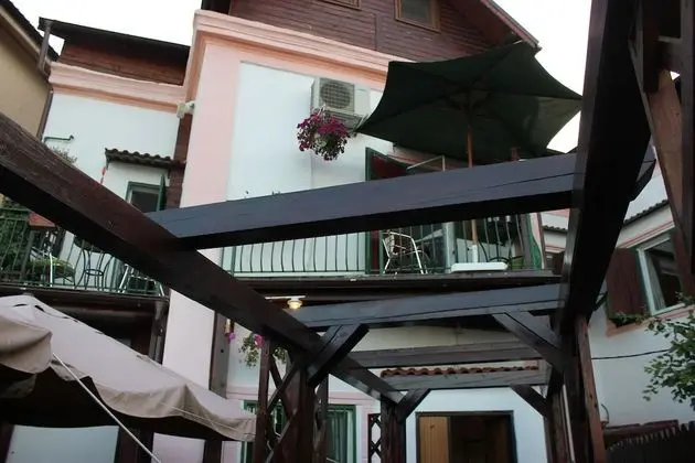Vila Flavia B&B - Dış Mekan