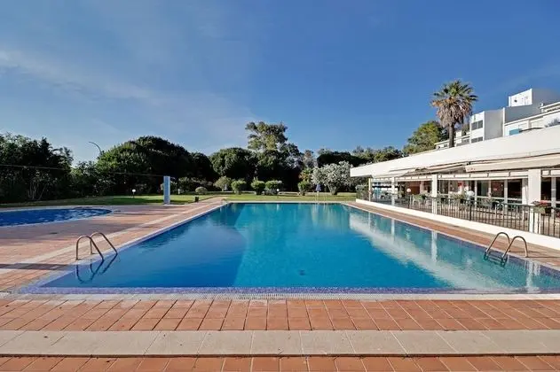 Vilamoura Lagoon With Pool by Homing