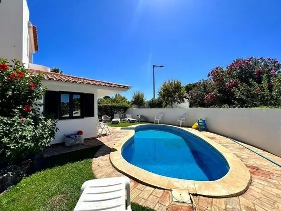 Vilamoura Traditional Villa With Pool by Homing