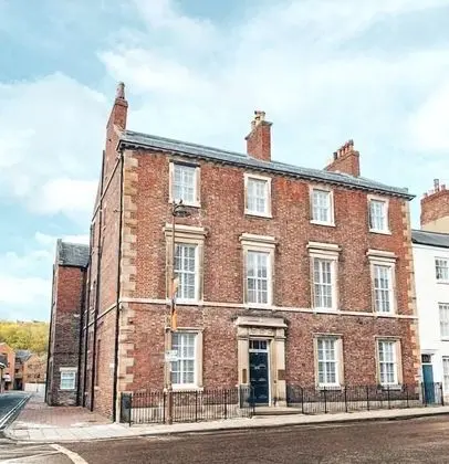 The Villiers at 52 Old Elvet