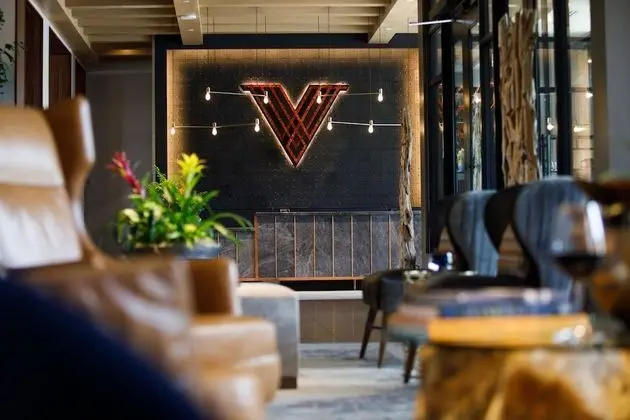 Hotel Vin, Autograph Collection - Lobi