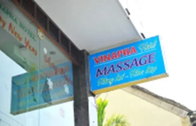 Vinapha Hotel - Spa