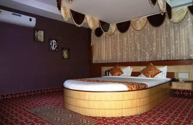 Hotel Vinayak Palace