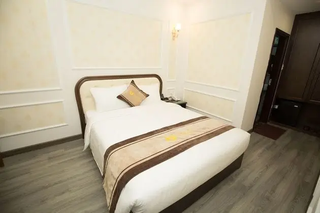 Vincent Halong Hotel - Oda