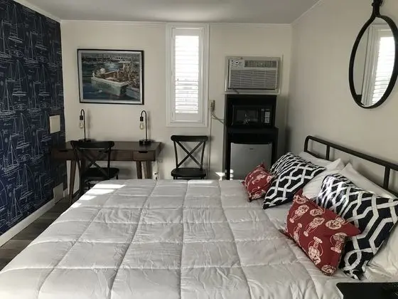 Vineyard Harbor Motel - Oda
