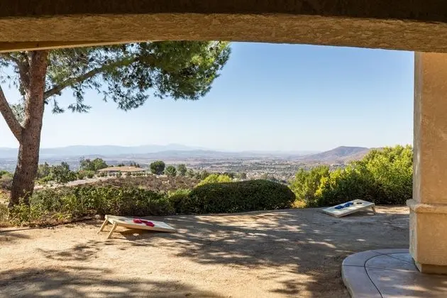 Vineyard View by Avantstay Secluded Estate w/ Incredible Views & Spa - İç Mekan