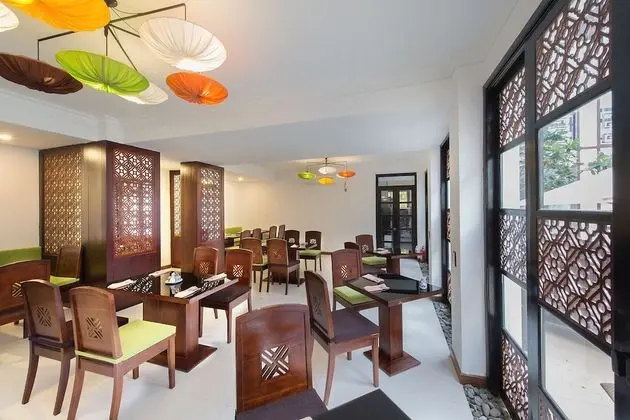 Vinh Hung 2 City Hotel - Yerinde Yemek