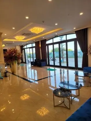 ViNH KHANG HA LONG HOTEL - Lobi