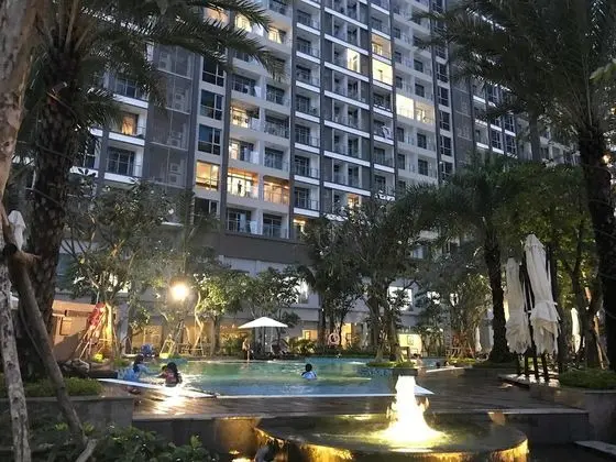 Vinhomes Central Park - Luxury Apartment - Havuz