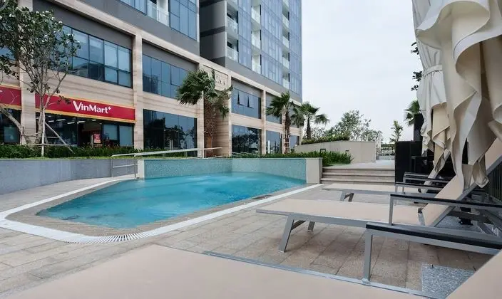 Vinhomes Central Park - MM Home - Havuz