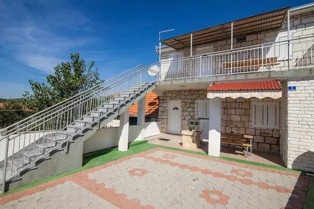 Villa Vinko - With Four Rooms - H - Dış Mekan