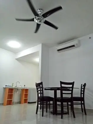 Vinly Suite One - Oda