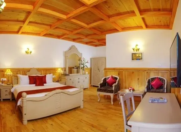 Vinnca West Downs Heritage Resort, Ooty - Oda