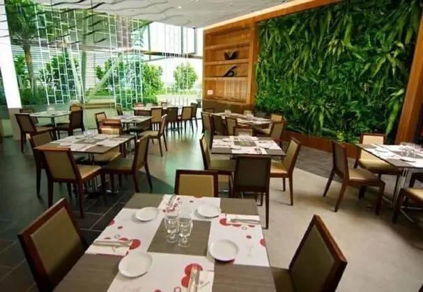 Vinos Asia at Swiss Garden - Yerinde Yemek