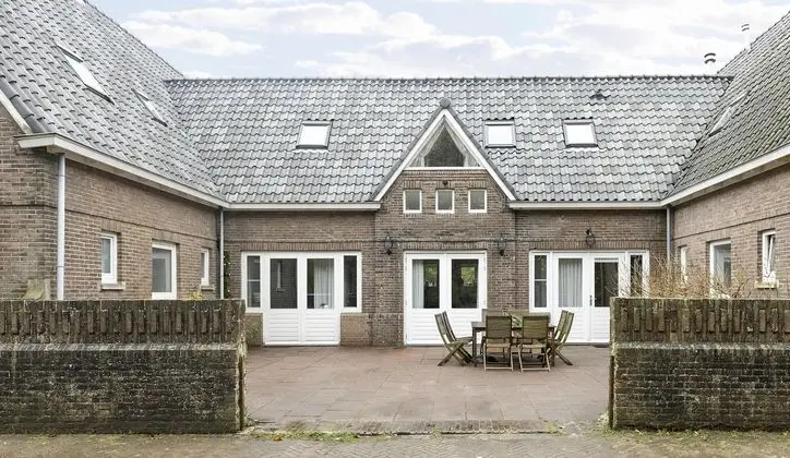 Vintage Holiday Home in Bergen aan Zee With Sea View - Dış Mekan