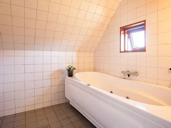 Vintage Holiday Home in Blåvand With Whirlpool