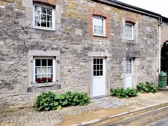 Vintage Holiday Home in Durbuy With Terrace, Garden, Parking