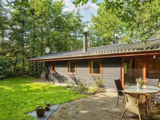 Vintage Holiday Home near Ulfborg with Conservatory - Yerinde Yemek
