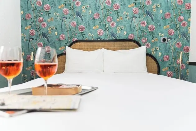 vintage hostel