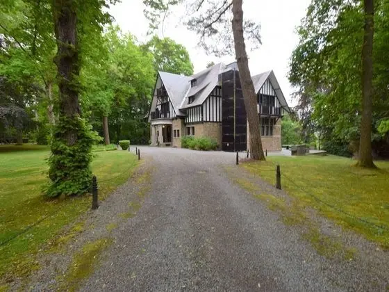 Vintage Villa with Hot Tub & Infrared Sauna in Ardennes