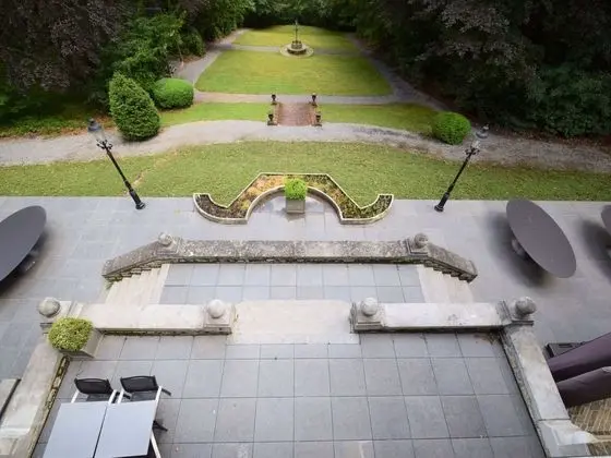 Vintage Villa with Hot Tub & Infrared Sauna in Ardennes - Havuz