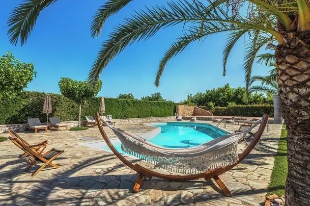 Vintage Suites Trikala - Havuz