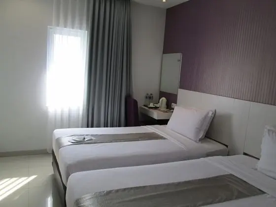 Vio Hotel Surapati