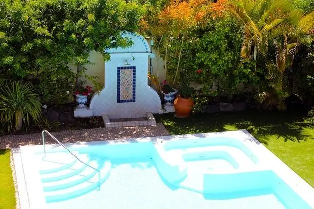 Vip Apartamentos Nogal - Havuz