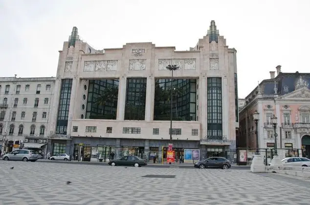 VIP Executive Eden Aparthotel