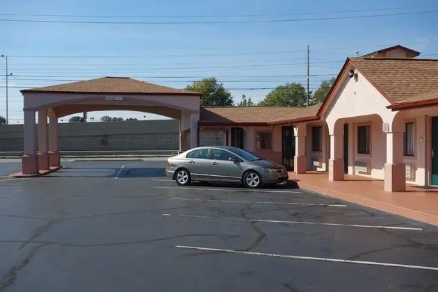 VIP Inn and Suites - Dış Mekan