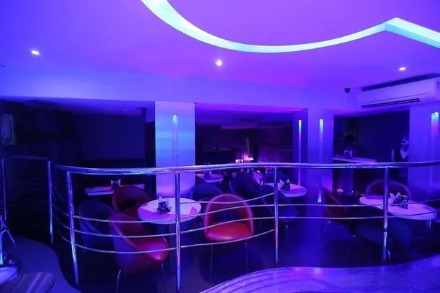 Hotel VIP International - Yerinde Yemek