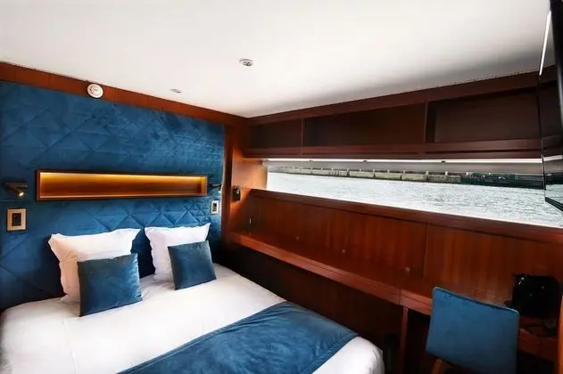 VIP Paris Yacht Hotel - Oda