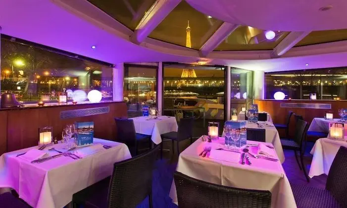 VIP Paris Yacht Hotel - Yerinde Yemek