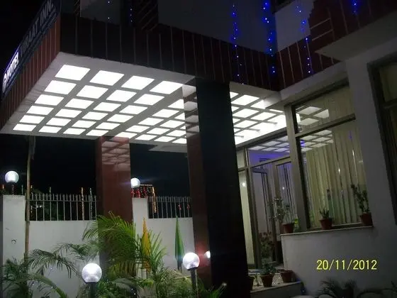 Hotel Viraat Inn