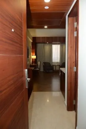 Viraj Sarovar Portico Jammu - Lobi