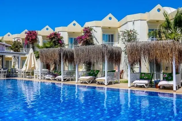 Viras Hotel
