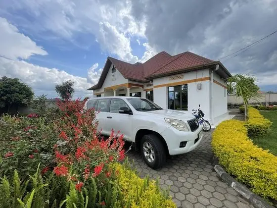 Virunga Homestay & Campsites