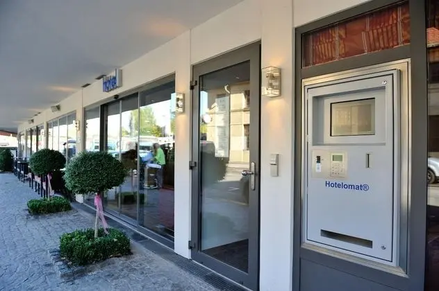 Hotel Vis A Vis