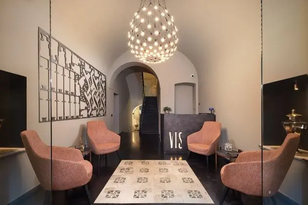 Vis Urban Suites & Spa - Lobi