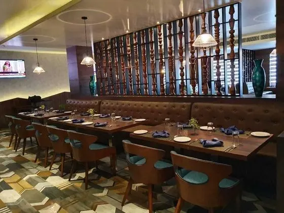 Vishwaratna Hotel - Yerinde Yemek