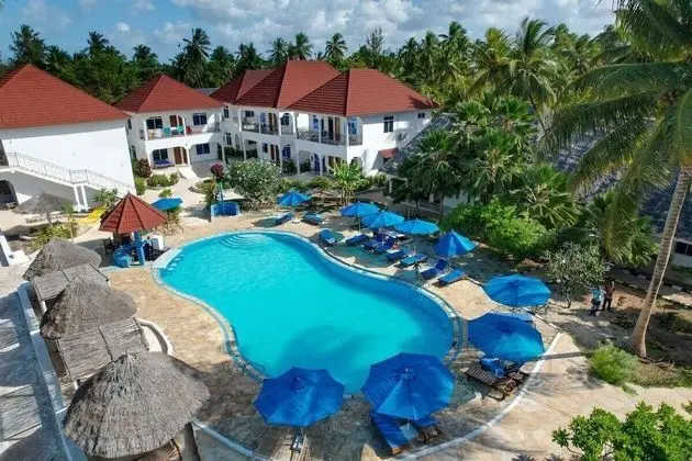 Visitors Inn Jambiani - Havuz
