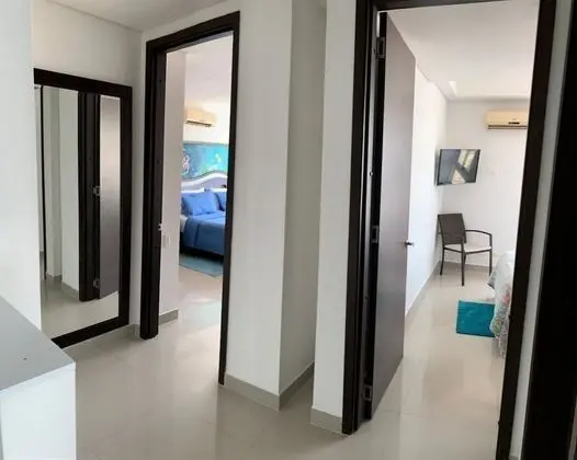 Vista 180 grados - İç Mekan